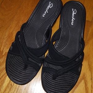 Sketchers sandals